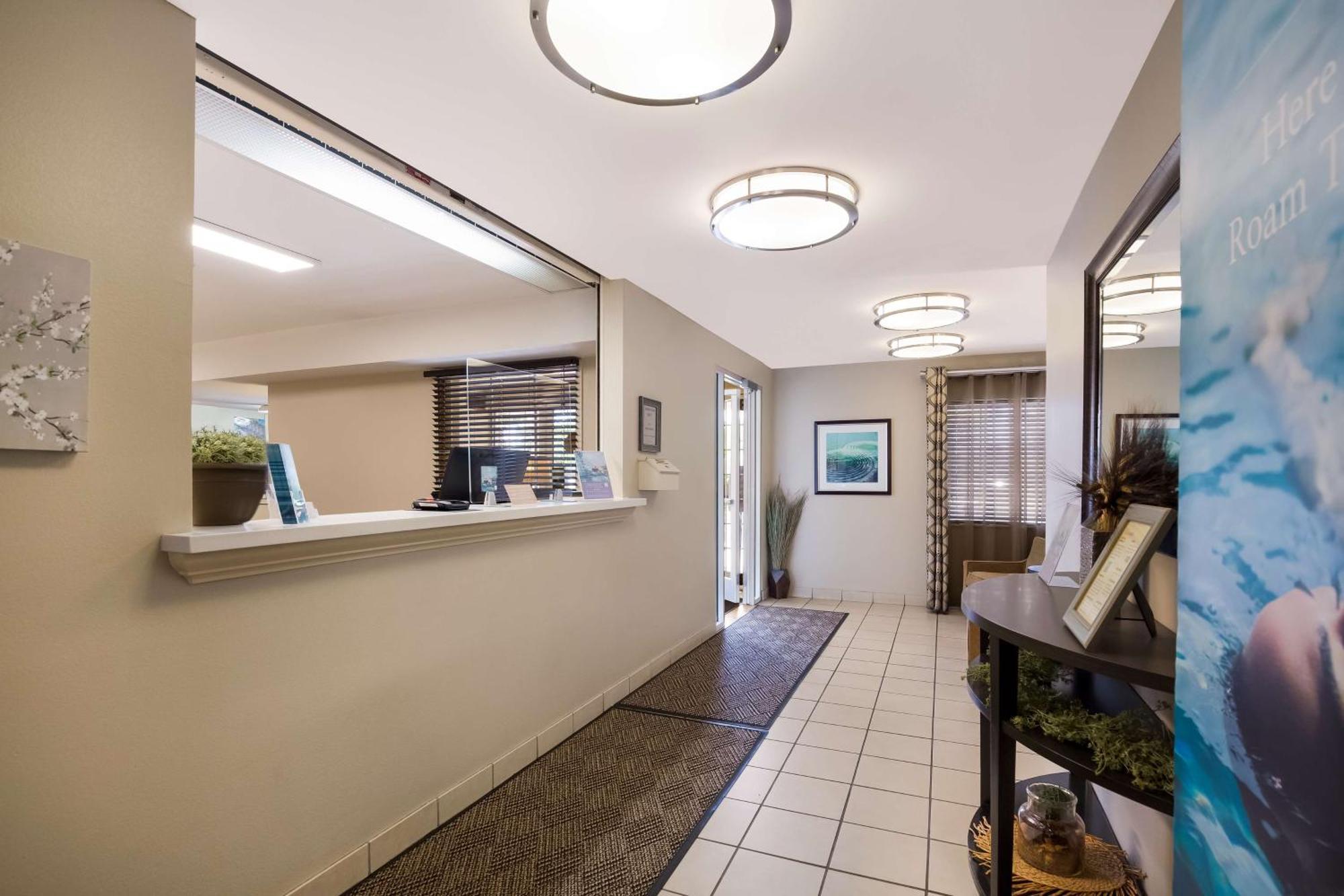 Sonesta Simply Denver West Federal Center Hotel 2*